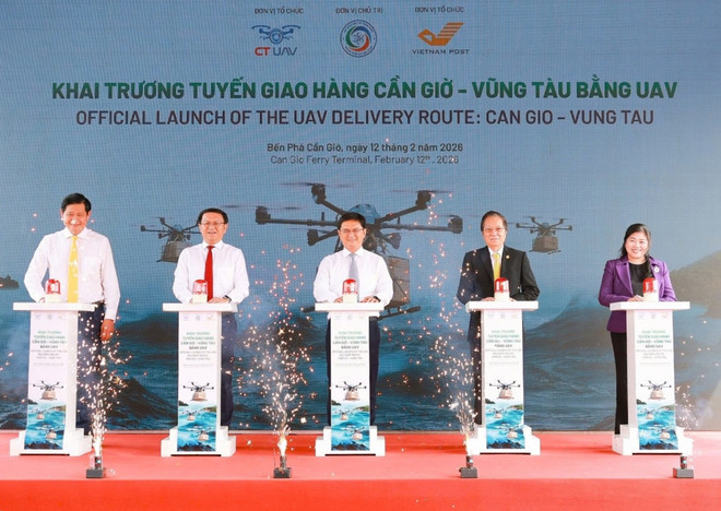 uav-giao-hang-can-gio-vuot-bien